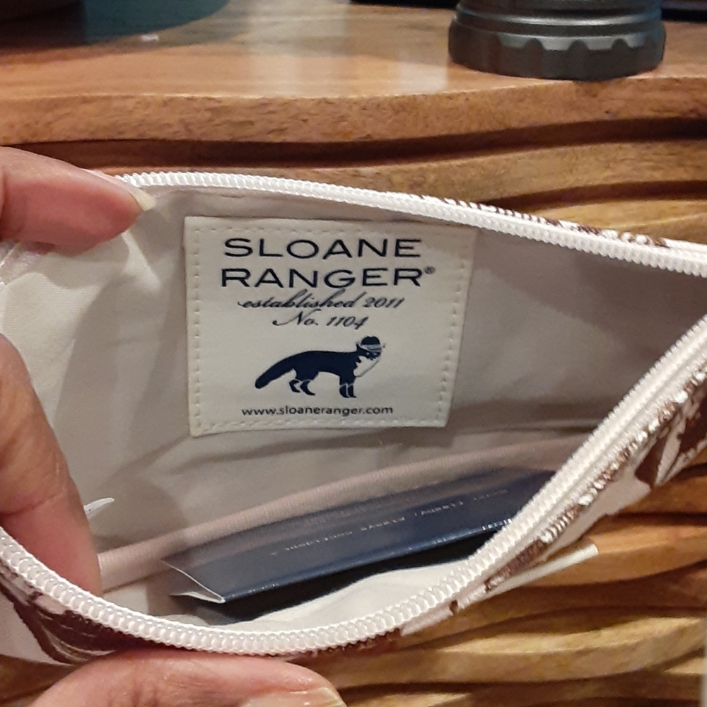 Sloane Ranger wristlet - Picture 2 of 3